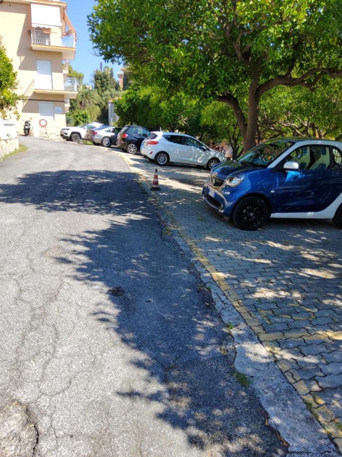 Апартаменты Casa Francesca Con Parcheggio Gratuito Санремо Экстерьер фото